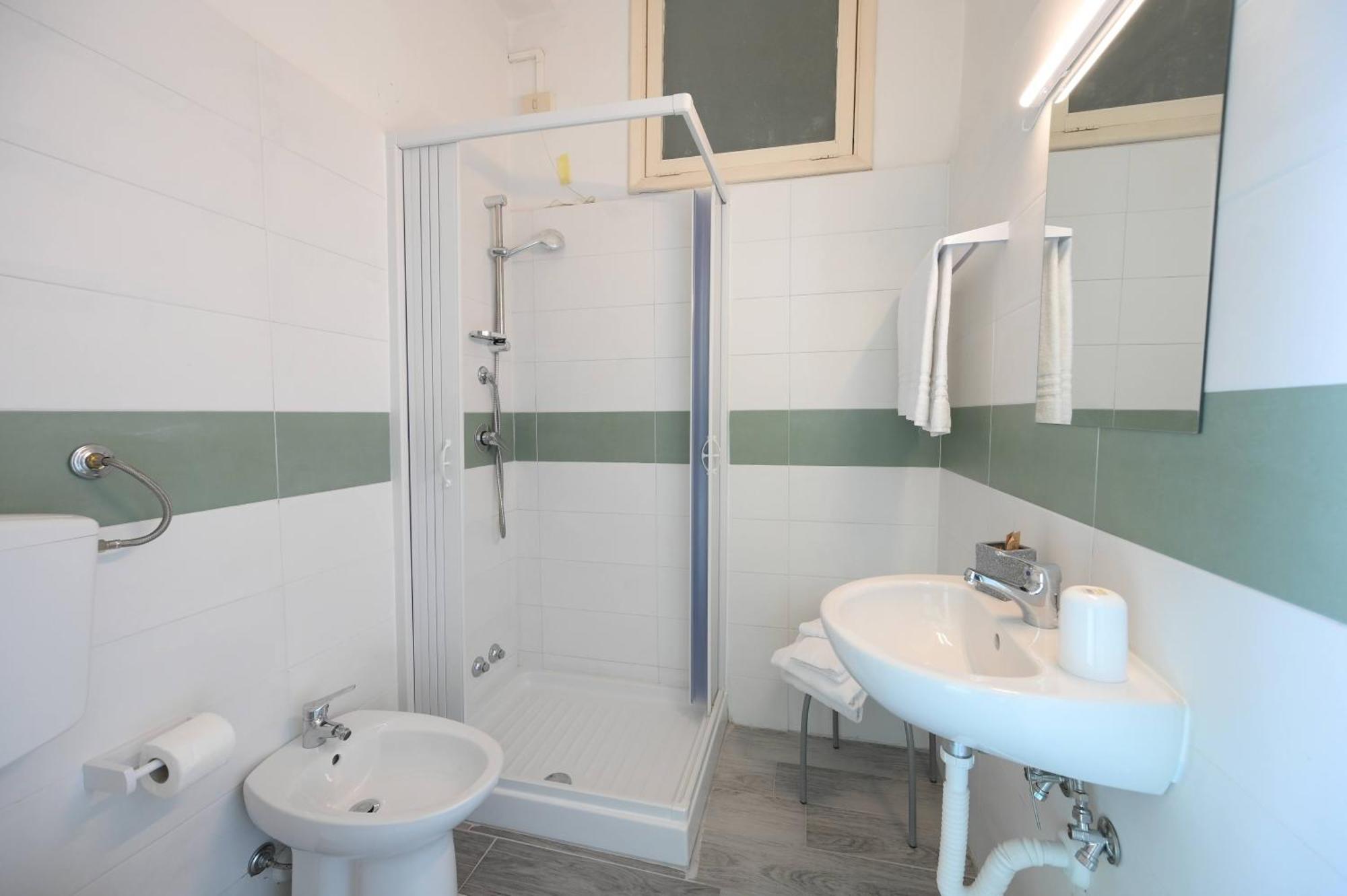 Villa Diana - Beach & Rooms Ischia Kültér fotó