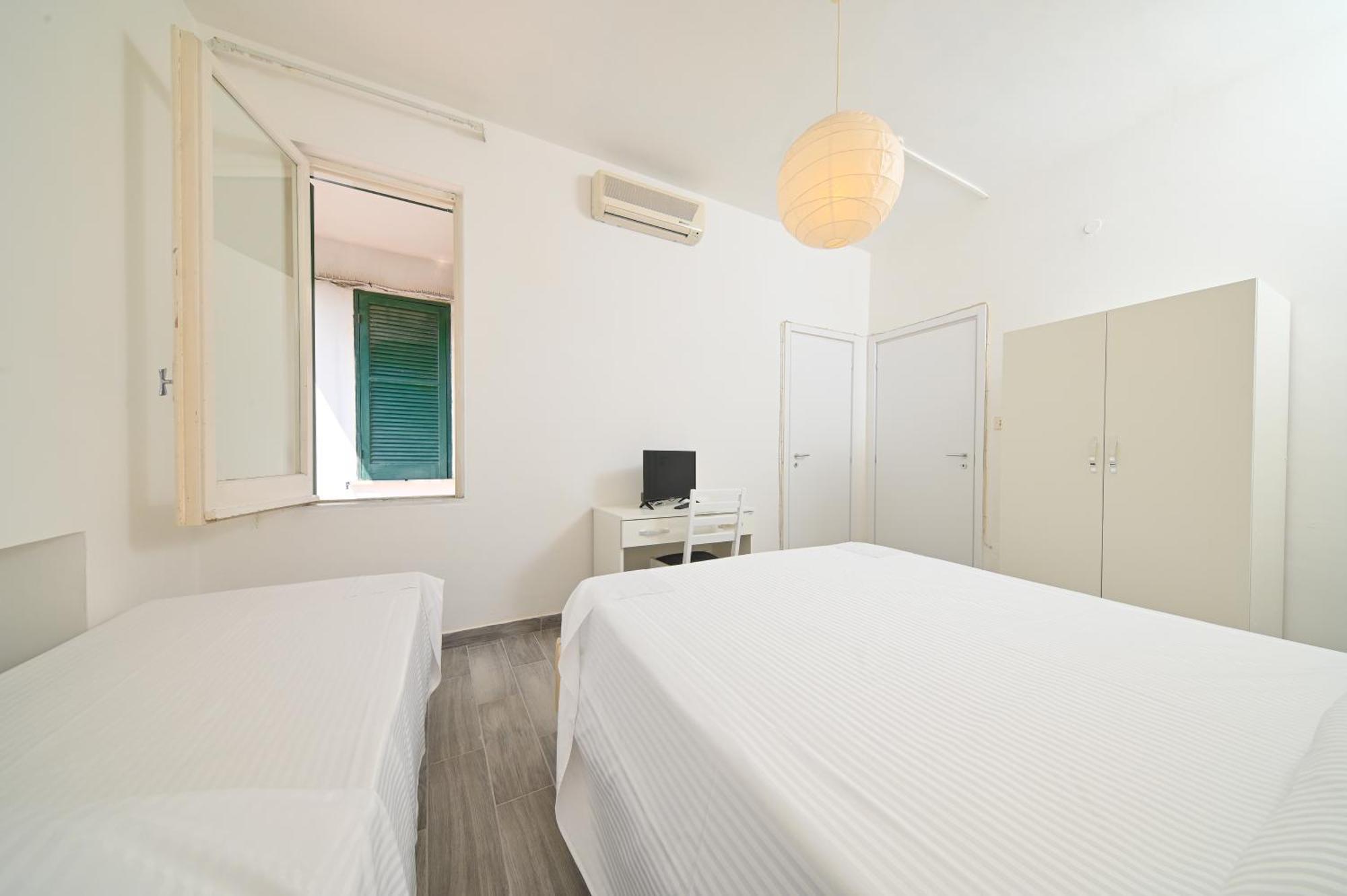 Villa Diana - Beach & Rooms Ischia Kültér fotó